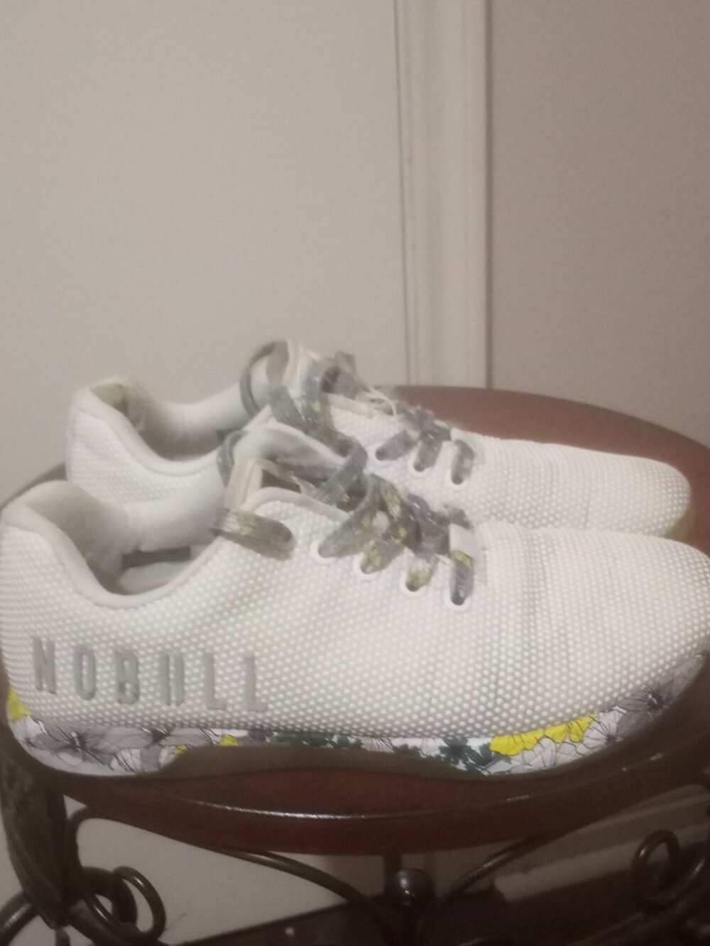 NOBULL Trainers Super Fabric Sneakers Unisex Men's 7, Women's 8.5 White Floral